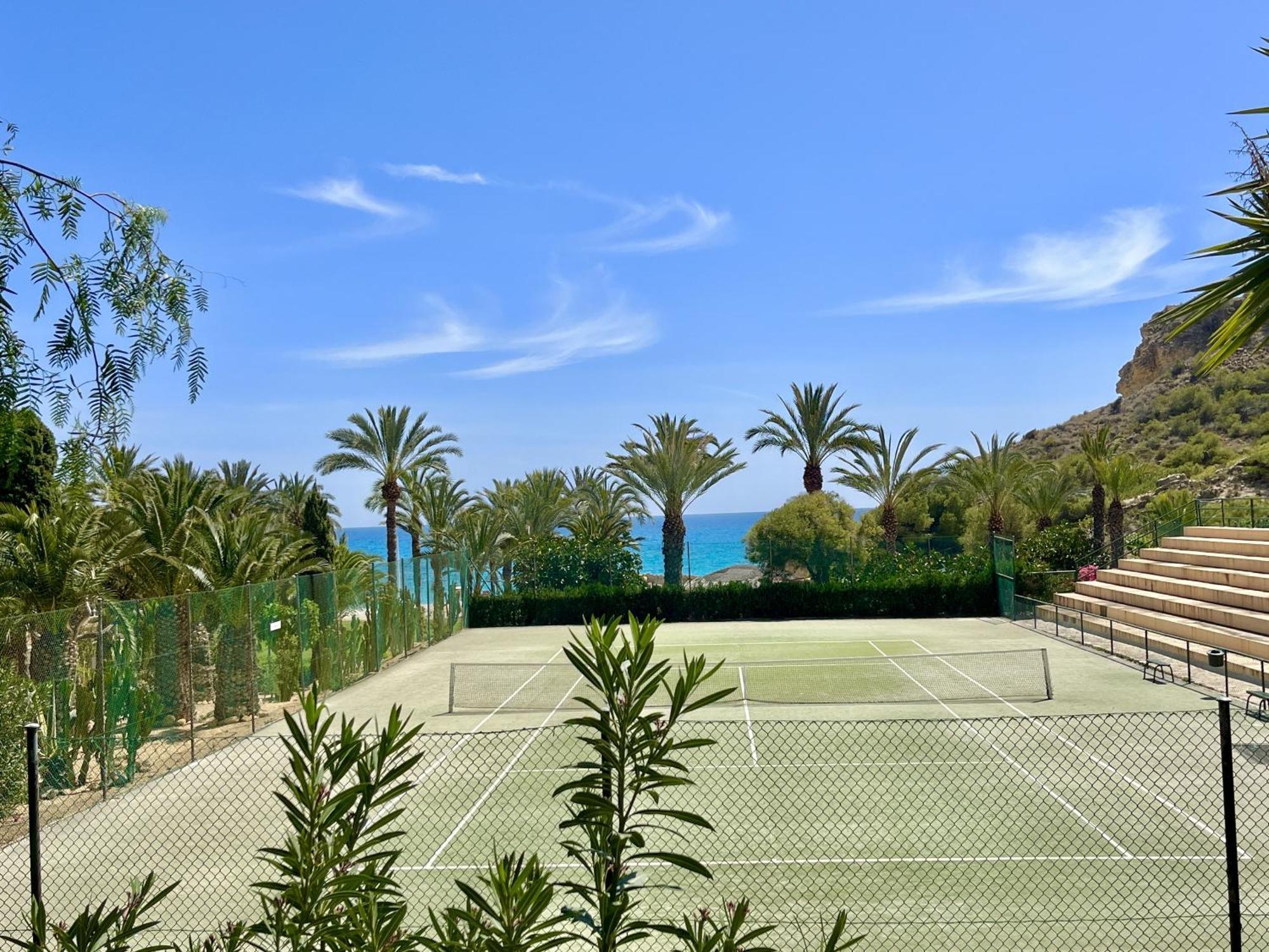 Beachfront Luxe Ii By Gloove Apartment Villajoyosa